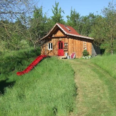Sonniges-Naturnahes-Schwarzwald-Ferienhaeuschen Welschensteinach Luaran gambar